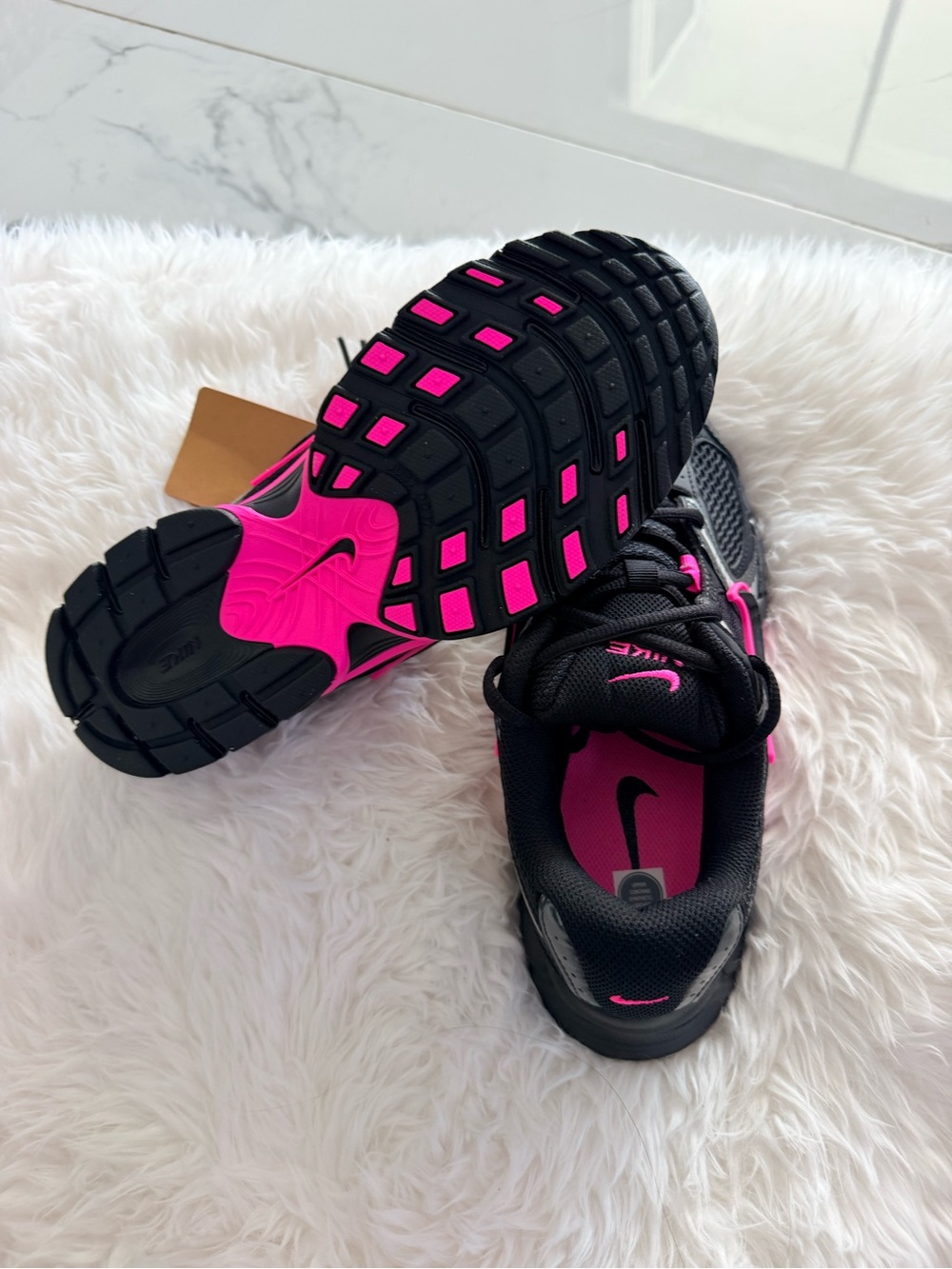 Nike V5 RNR - Picture 9 of 10